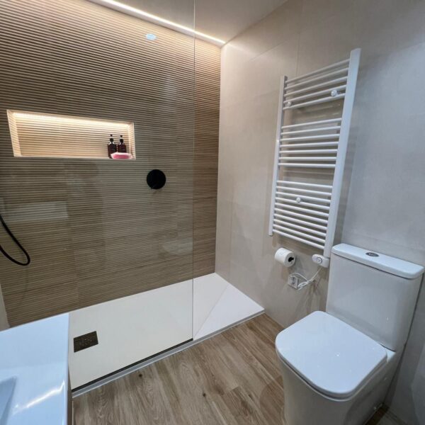 IMG 20250414 WA0021 600x600